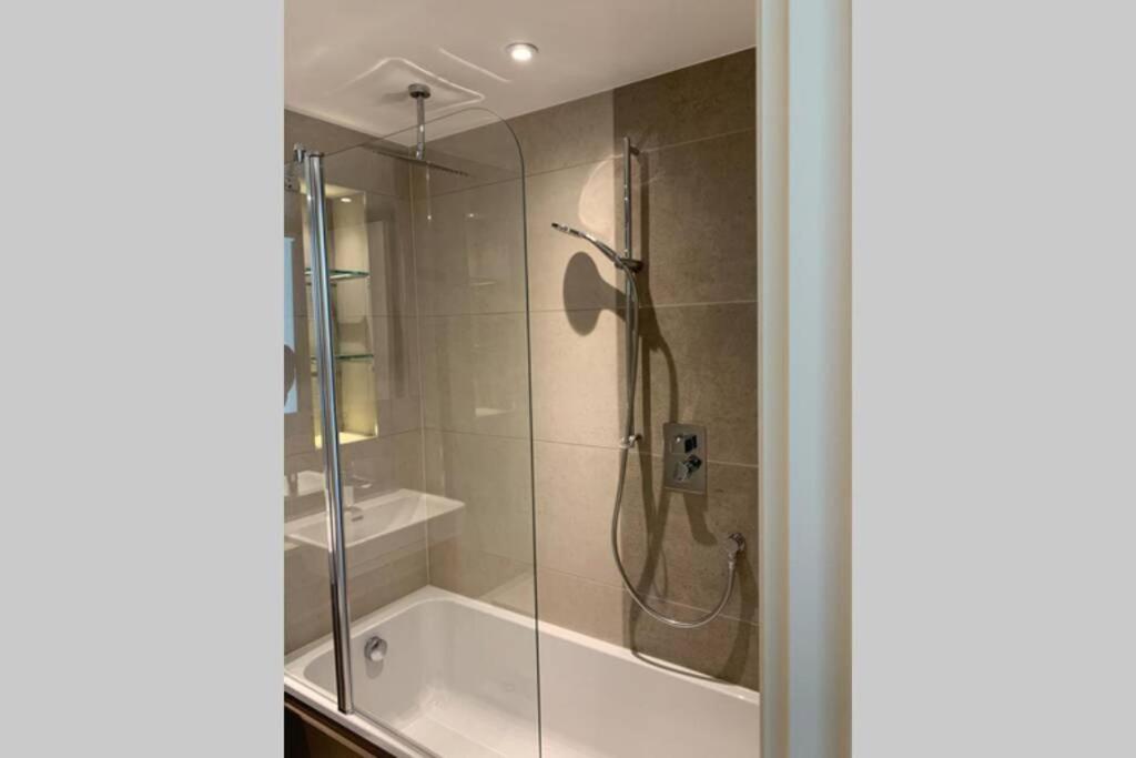 Luxury River Side Penthouse 伦敦 外观 照片